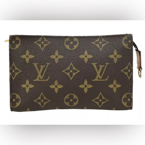 Louis Vuitton Monogram Clutch from a Bucket PM - Picture 1 of 12